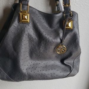 Jessica Simpson purse